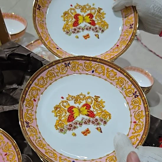 瓷片珐琅彩8寸2个金标深盘6666666