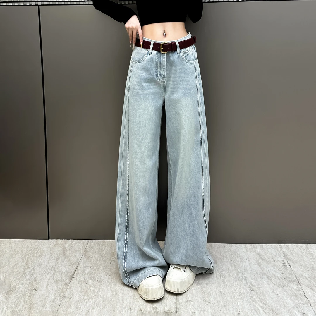 2025春款设计感浅色直筒裤女新款宽松显瘦垂感水洗牛仔裤Y5009