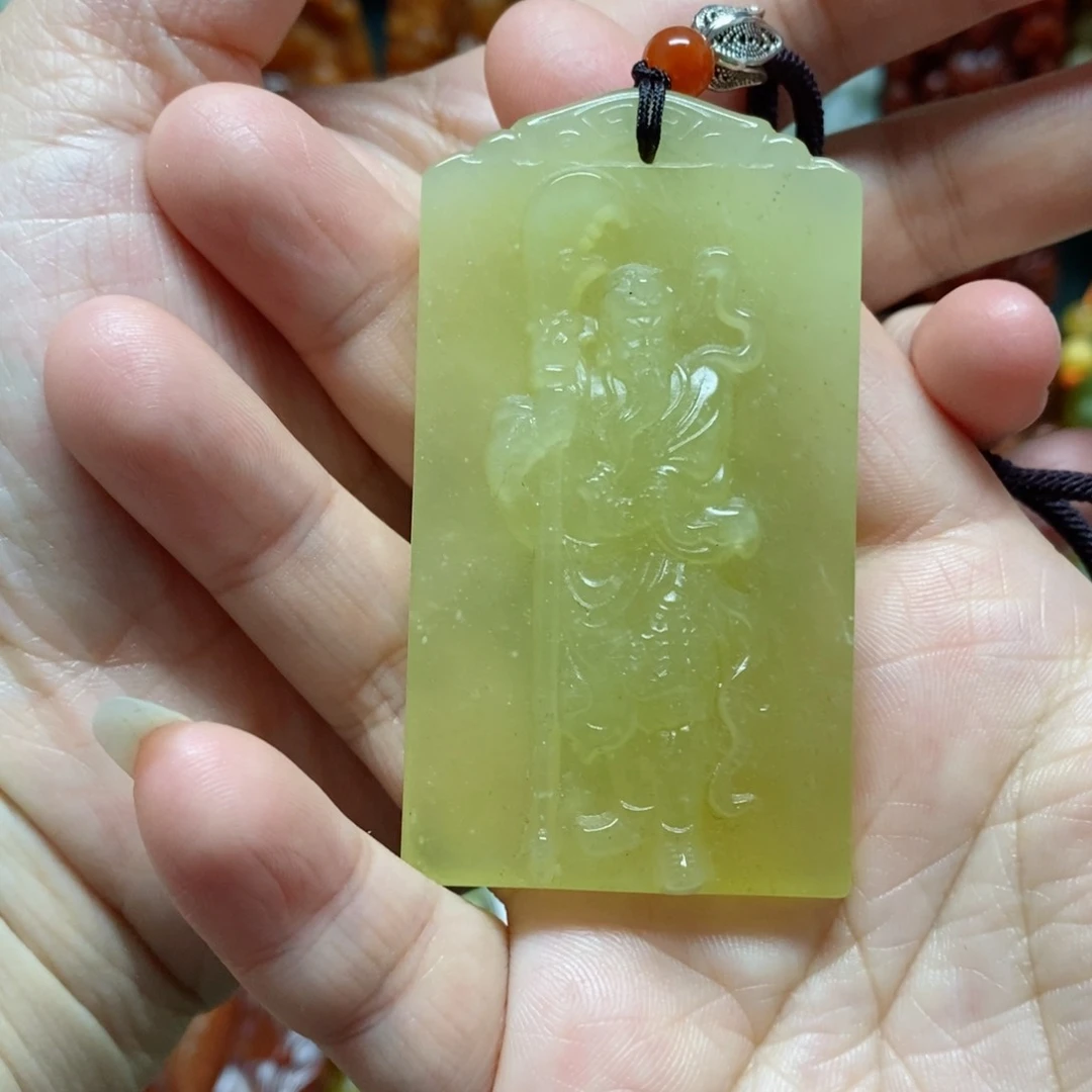 岫玉吊坠(赠链)未镶嵌