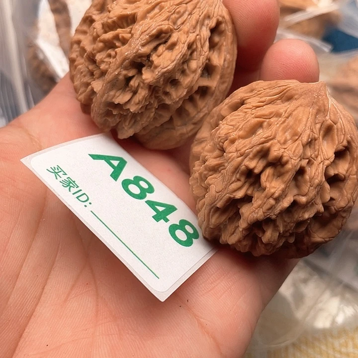 文玩核桃把件核桃