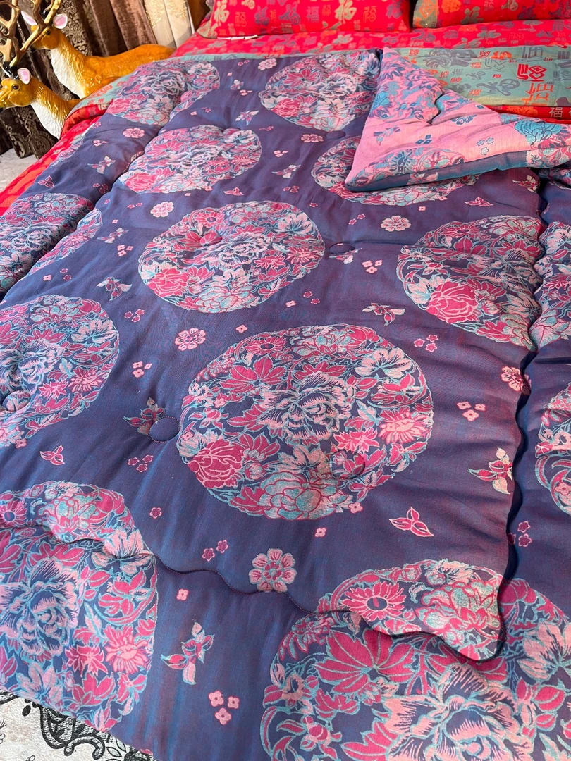 紫月花海150*200双层纱多功能柔软加厚精梳细纱轻奢行走被