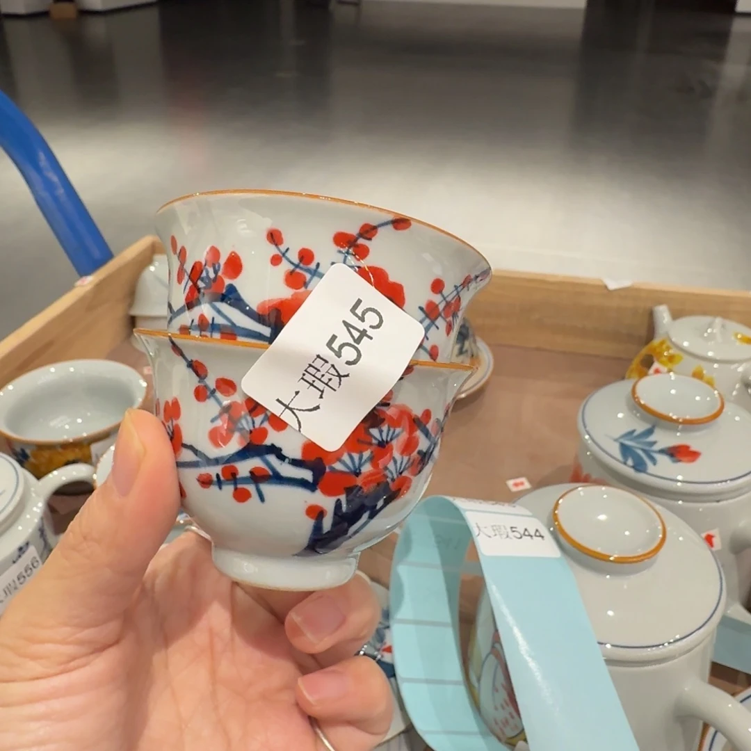 釉下手绘茶具微瑕