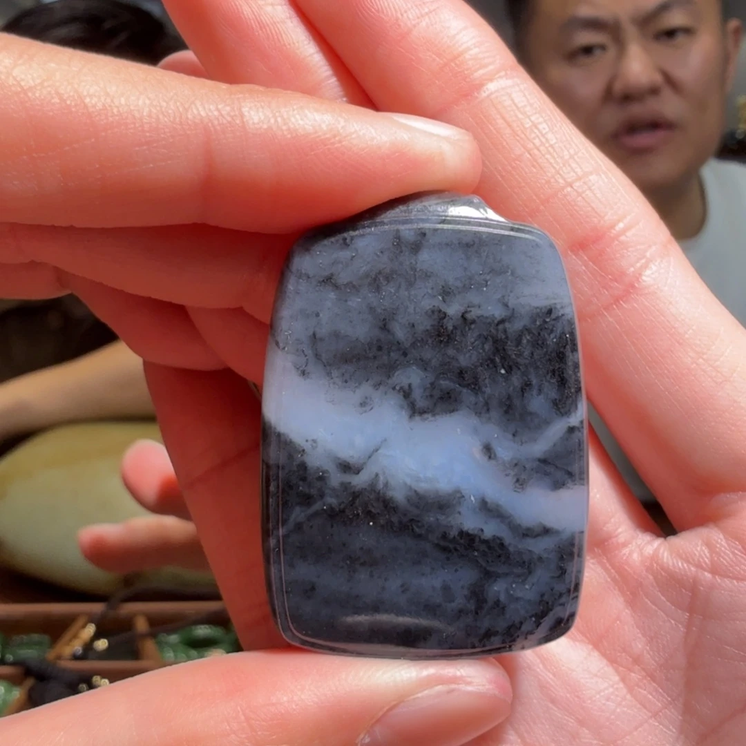 和田玉未镶嵌颈饰14巴哥代购不退