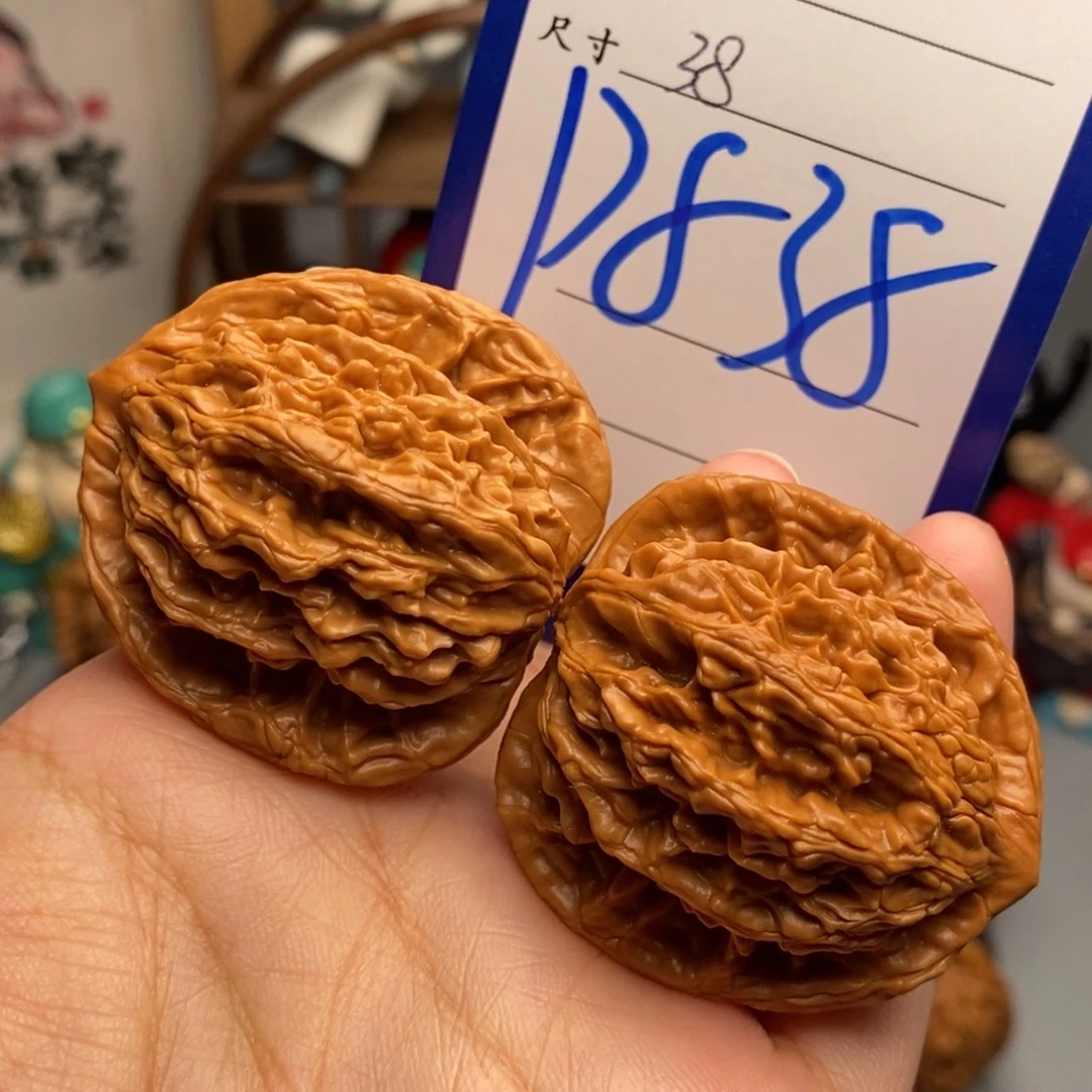 吊坠文玩核桃麦虎38