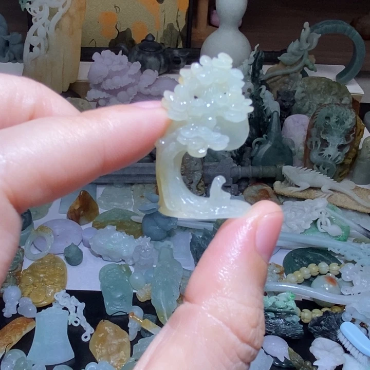 定制翡翠未镶嵌翡翠