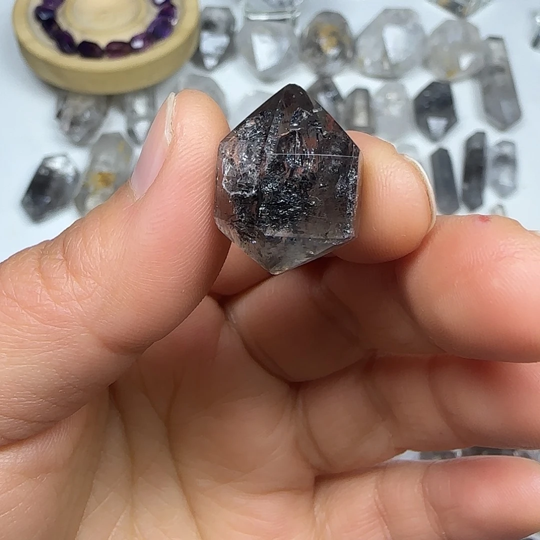 珠宝半成品水晶未镶嵌