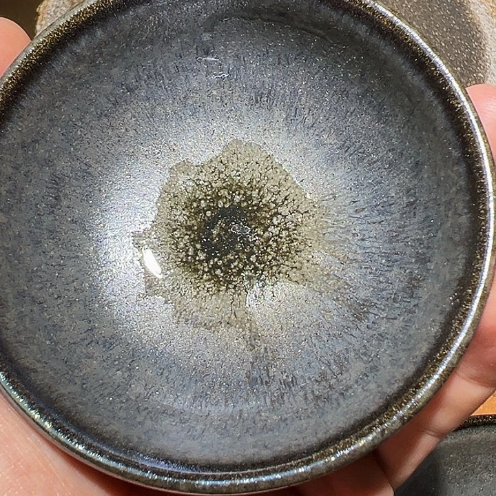 茶盏瑕宝灶成行知