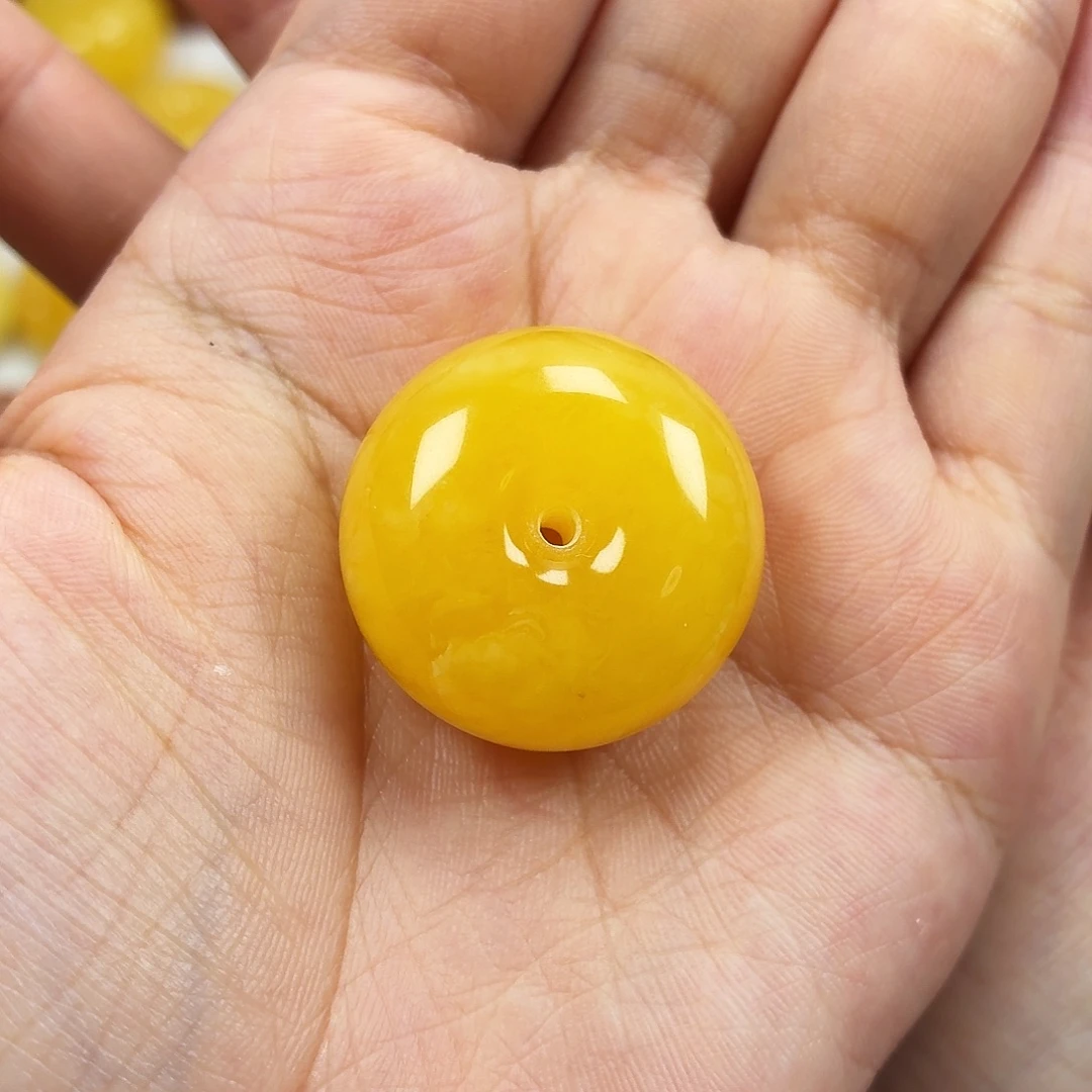 蜜蜡颈饰未镶嵌焦皮浓蜡妖花平安扣