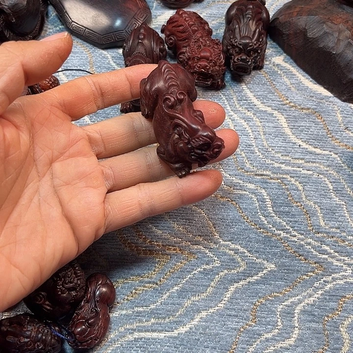 大***亮檀香紫檀（小叶紫檀）