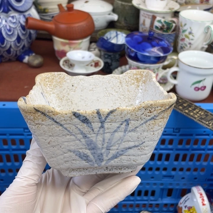 他家瓷器真美…开播了