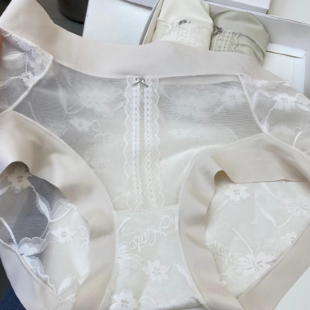 镜中花中腰蕾丝女士内裤90到140斤