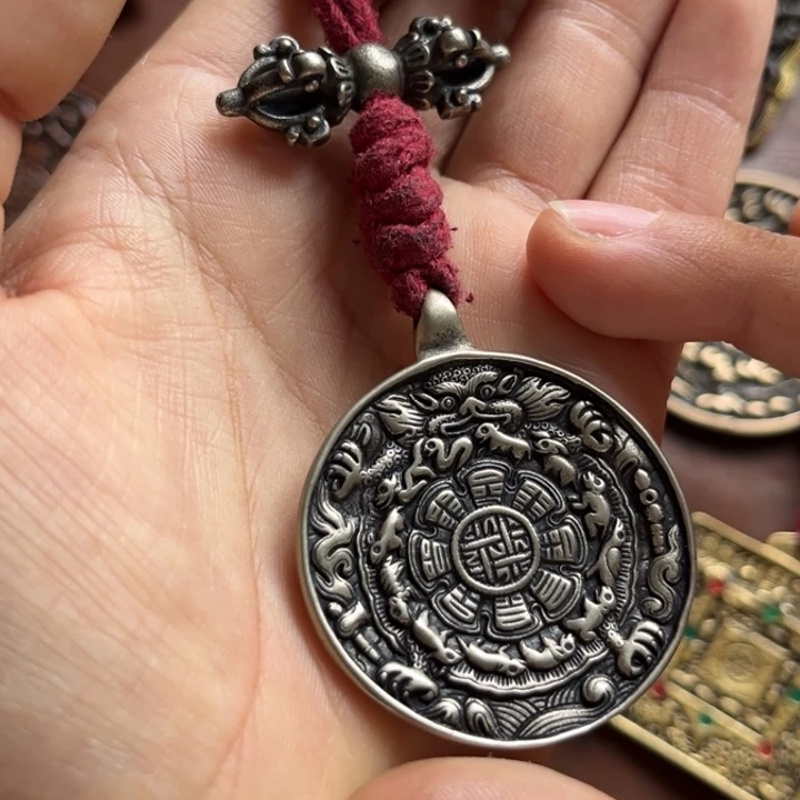 颈饰琉璃天**力喜欢的朋友