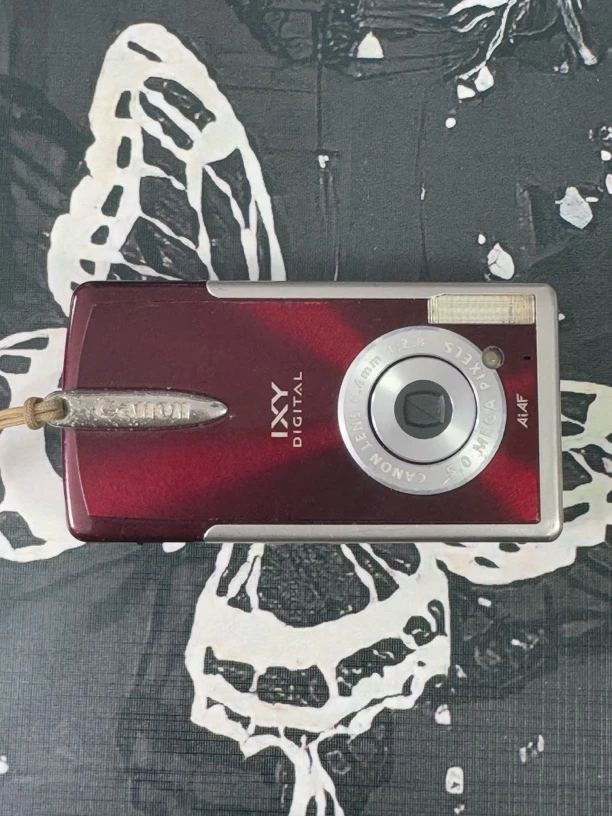 9新 Canon/佳能 ixus i 红色 口红机 400w像素复古ccd