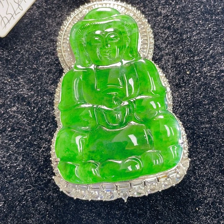 翡翠颈饰未镶嵌78，