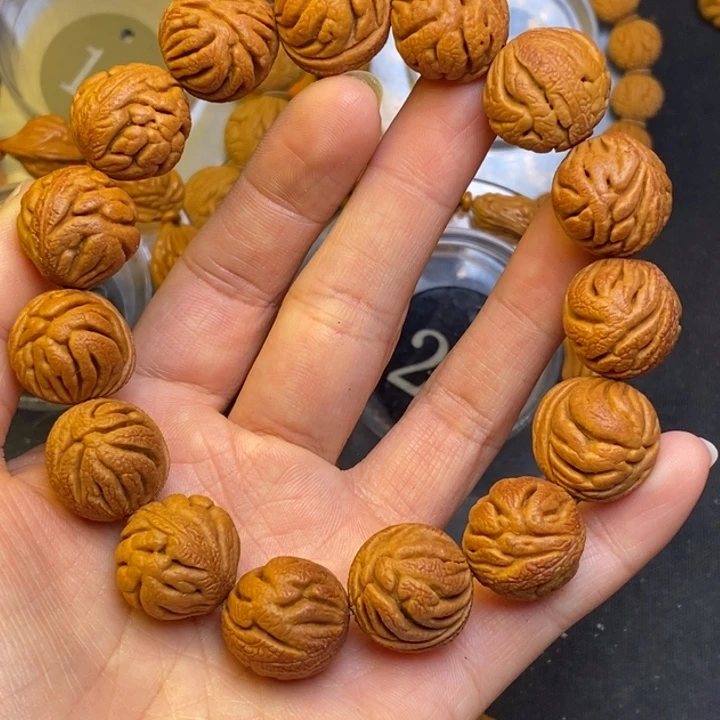 吊坠桃核秦岭龙纹18尺寸