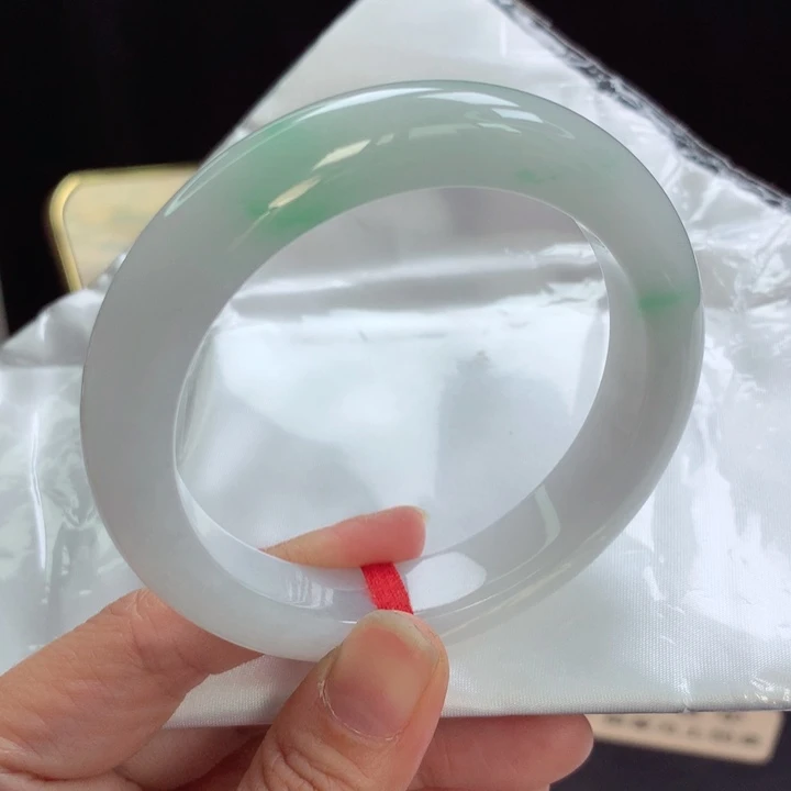 翡翠手镯未镶嵌冰胶金丝阳绿31号