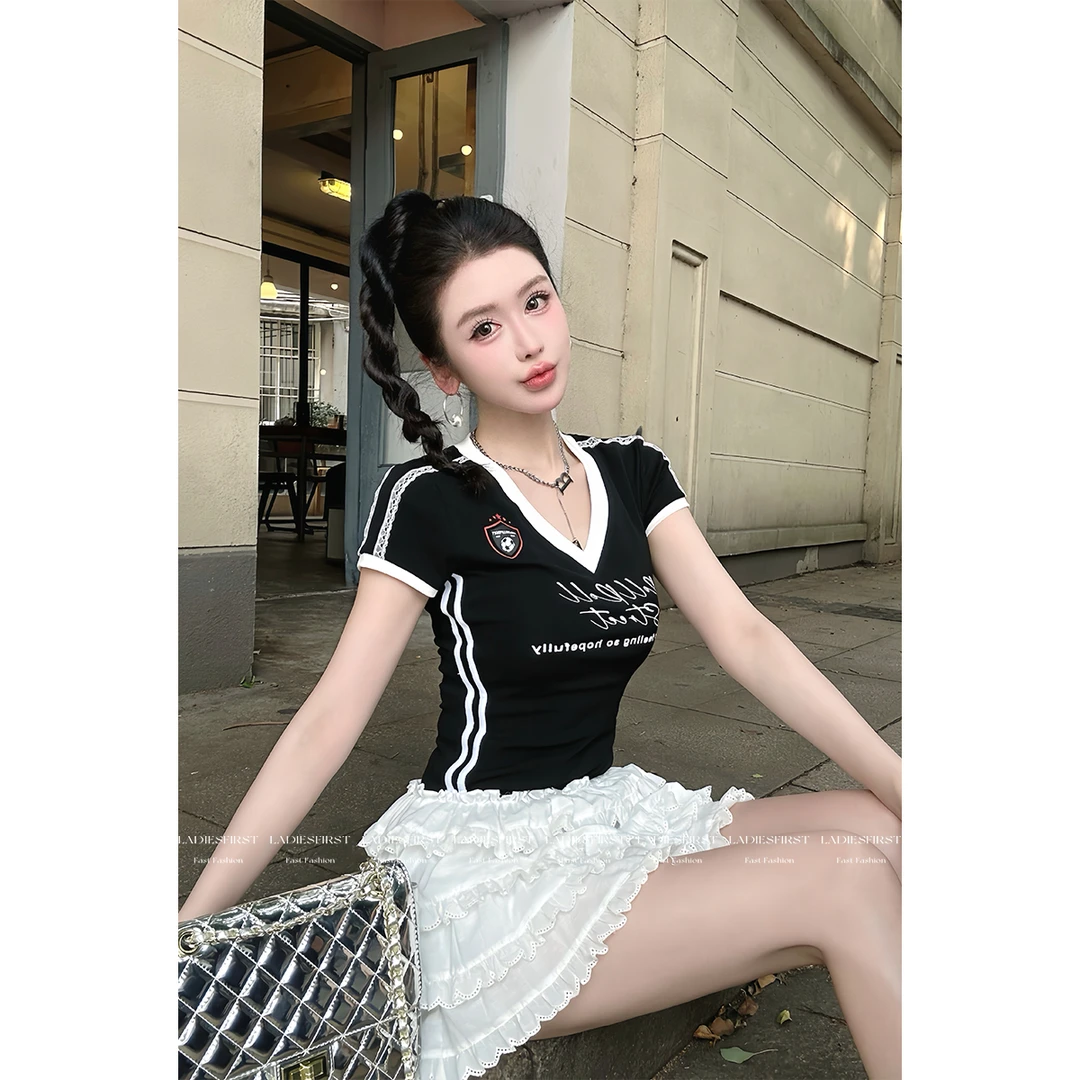 毛妮LADIESFIRST【美式热辣】V领印花连衣裙撞色拼接蛋糕裙L1786