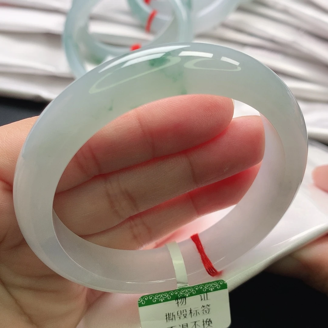 翡翠未镶嵌手镯缅甸55.56
