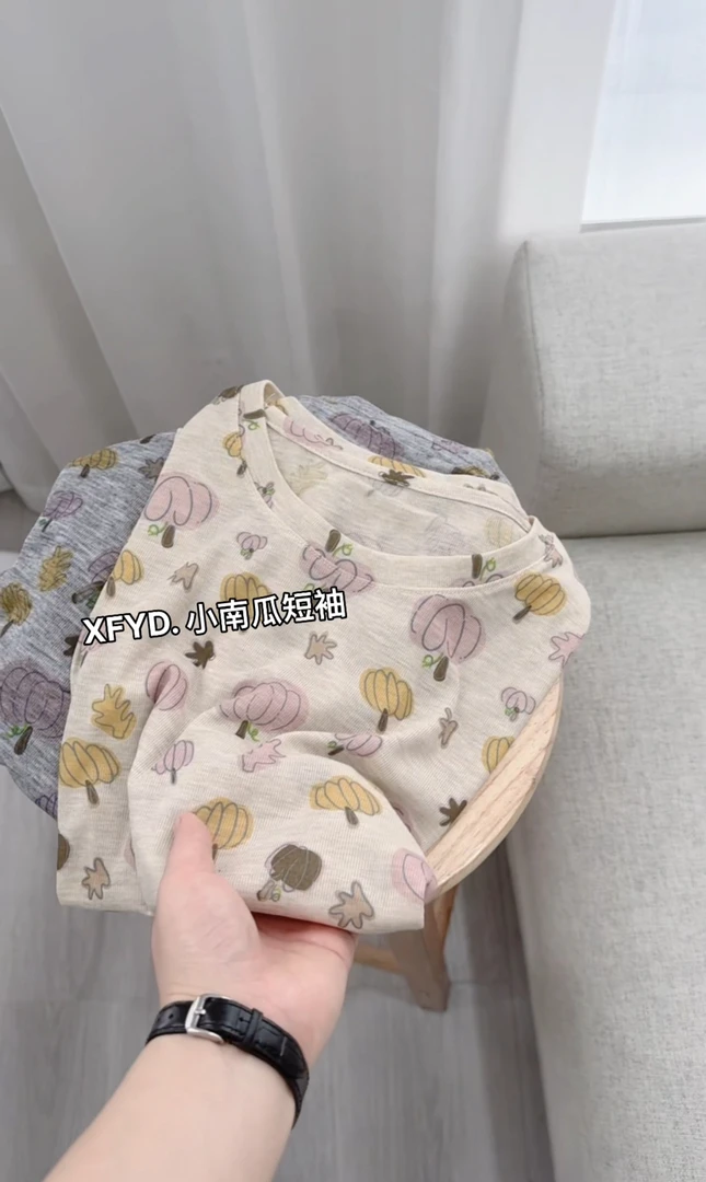 小朵家 ins穿搭#减龄小南瓜夏季薄款短袖