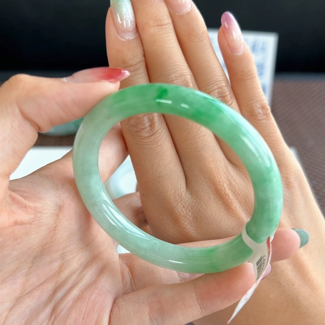 翡翠未镶嵌手镯19号 52