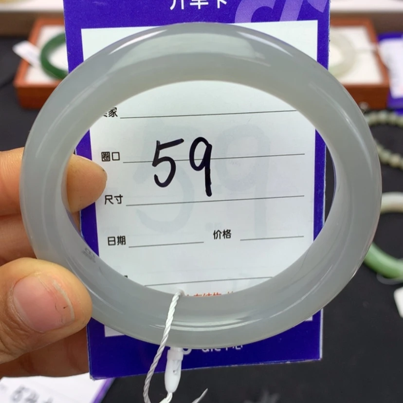 【闪购商品】和田玉手镯未镶嵌