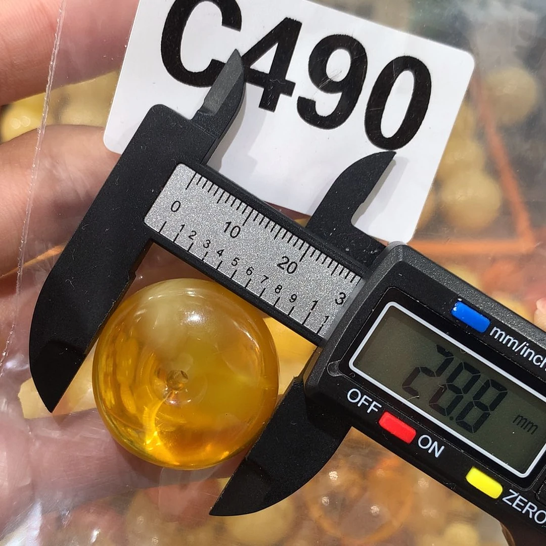 未镶嵌琥珀珠宝奇石