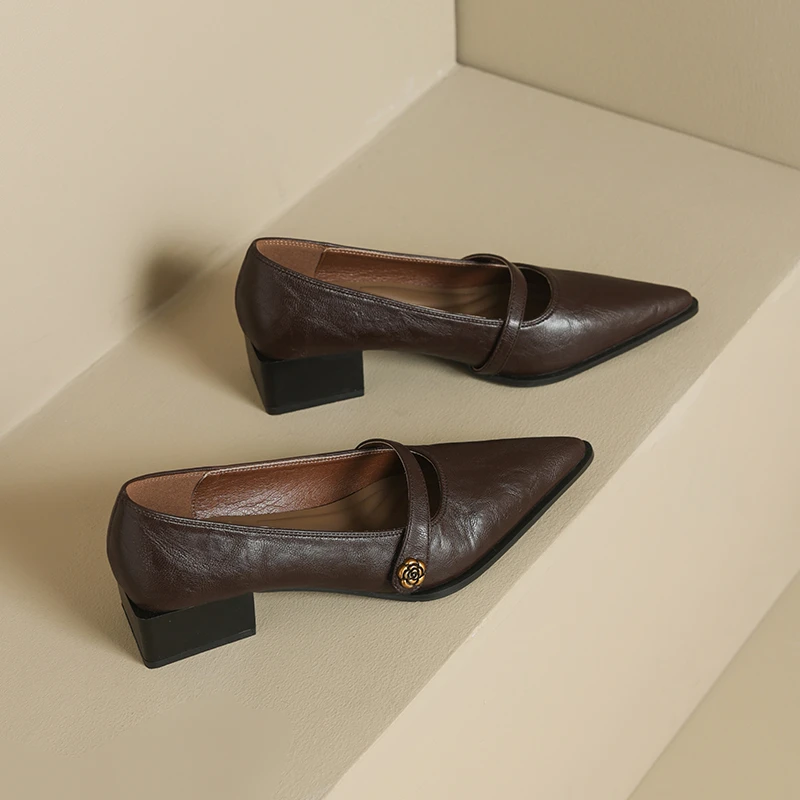 法式复古真皮浅口单鞋女春尖头高跟鞋时尚一字扣职业粗跟玛丽珍鞋