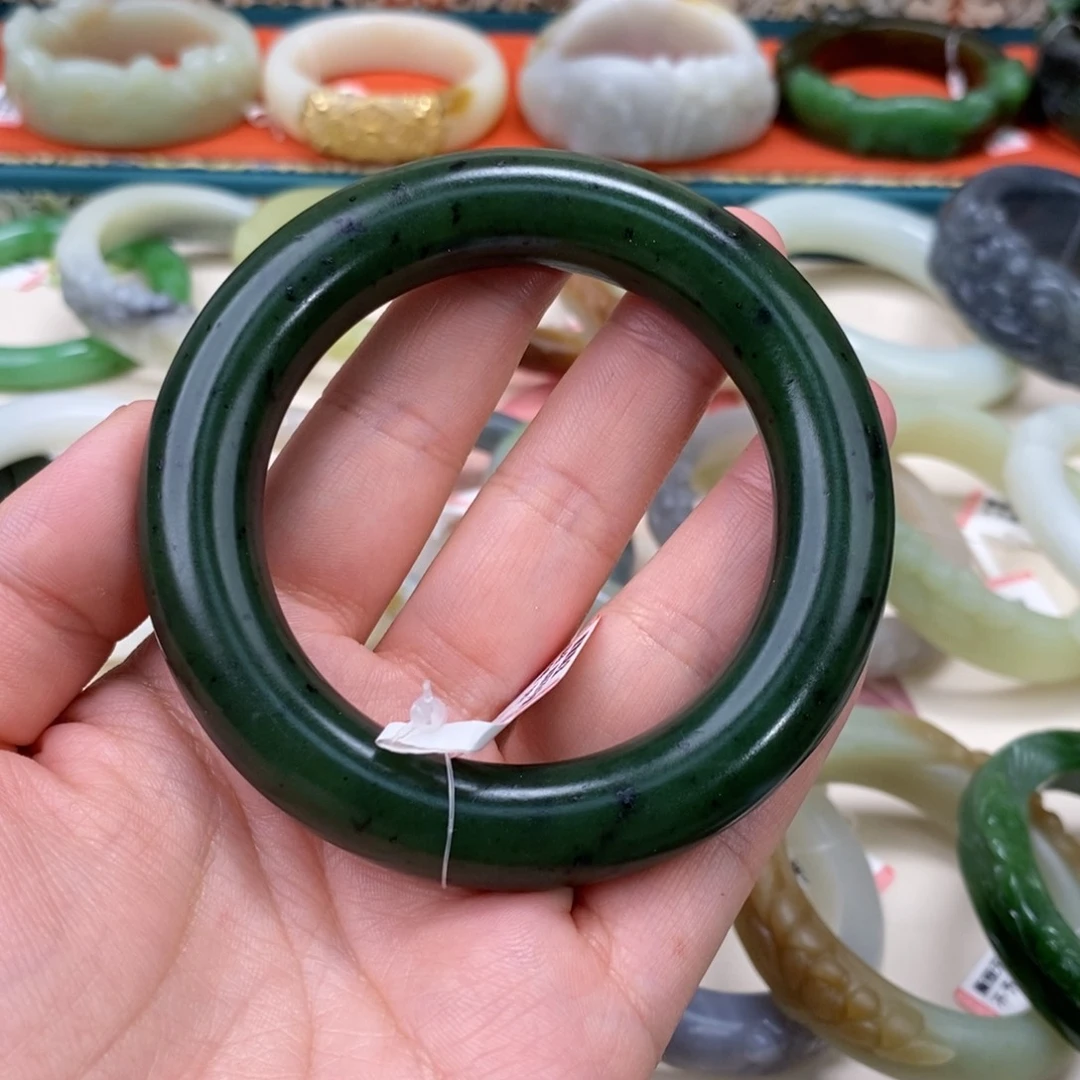 和田玉手镯未镶嵌Ꭽ****56.1