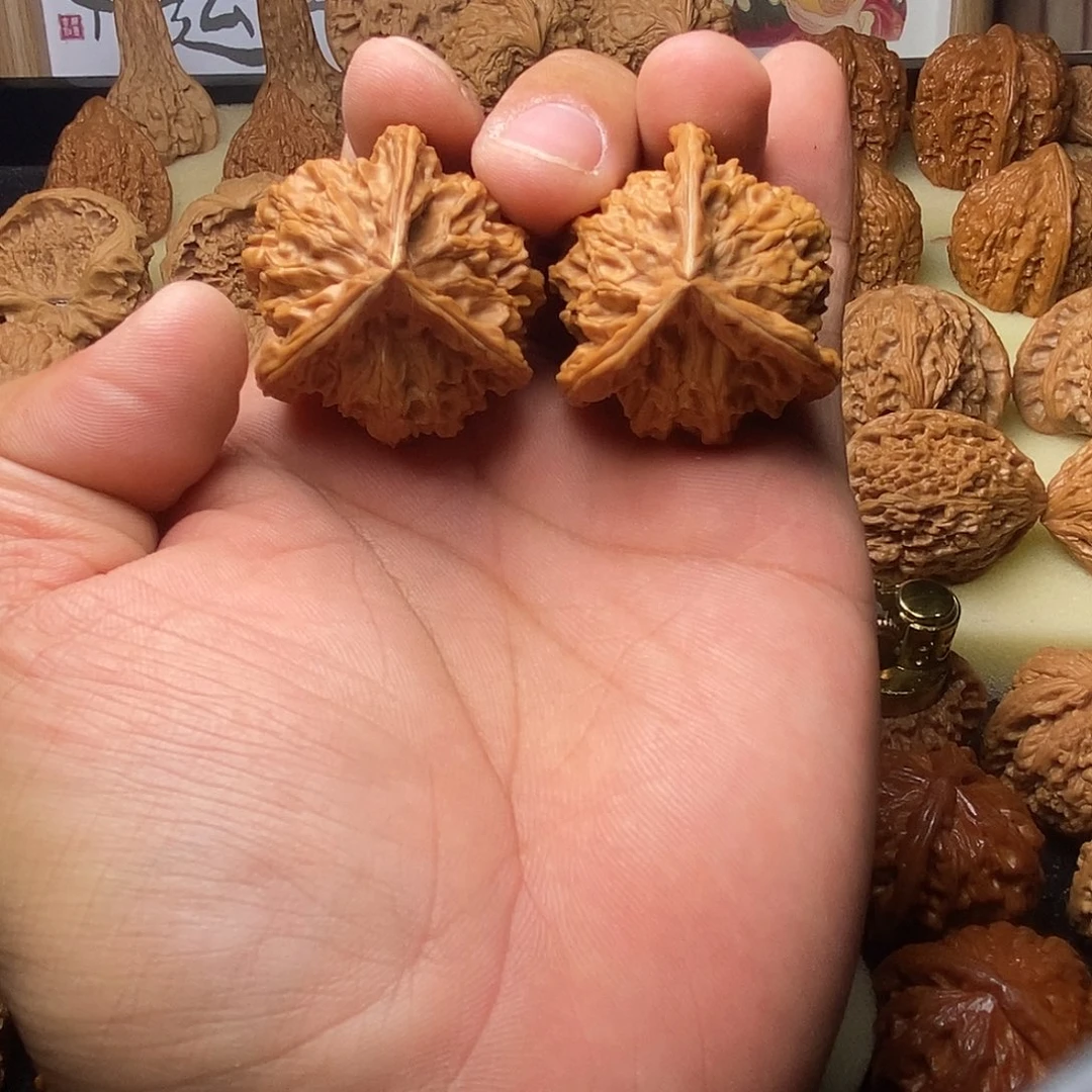 文玩核桃把件人奔37➕