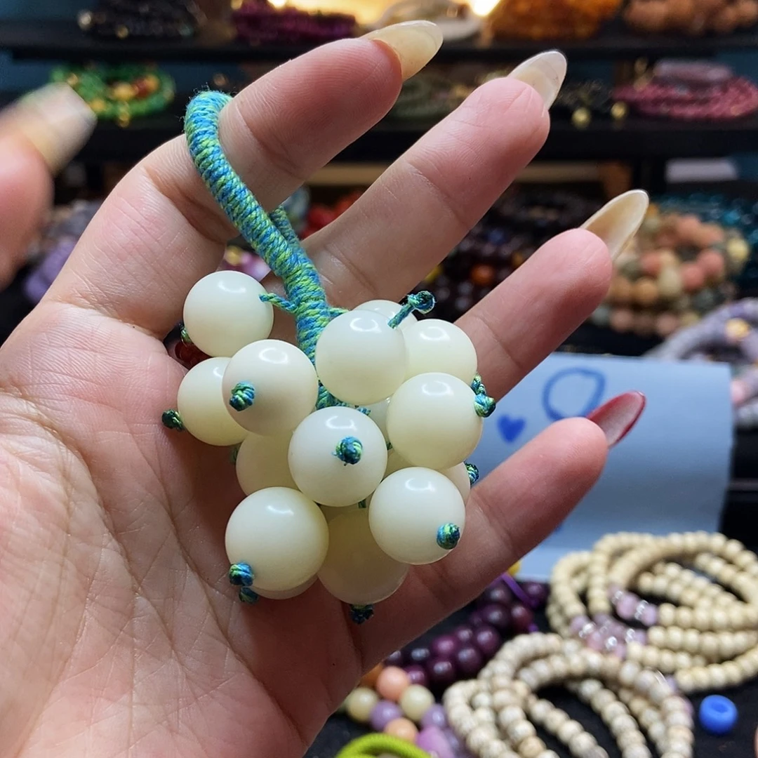 吊坠佛心果菩提果