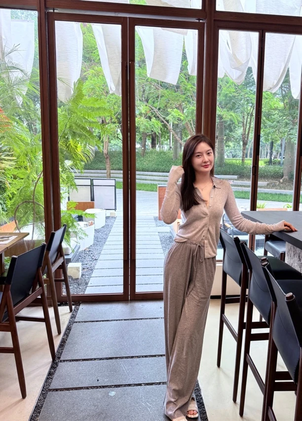 Tsuen荃壹“烟花漫天”柔软垂感舒适透气松紧row风空气裤