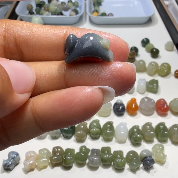未镶嵌和田玉珠宝半成品