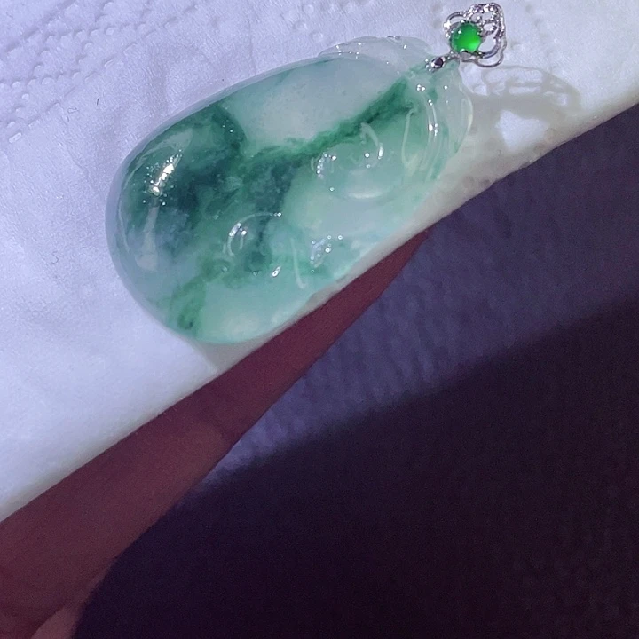 未镶嵌定制翡翠翡翠