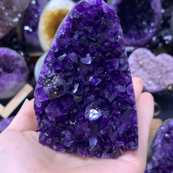 紫晶珠宝半成品未镶嵌?*M