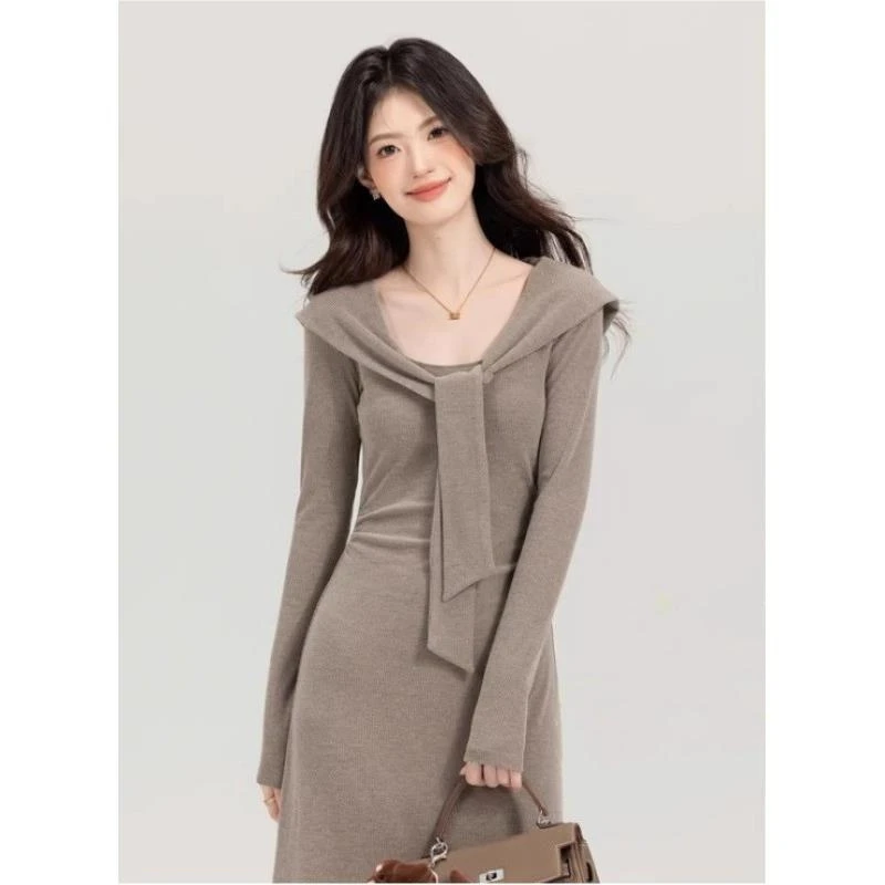 早秋季慵懒中长裙修身显瘦通勤收腰设计感小众长袖连衣裙女春冬装