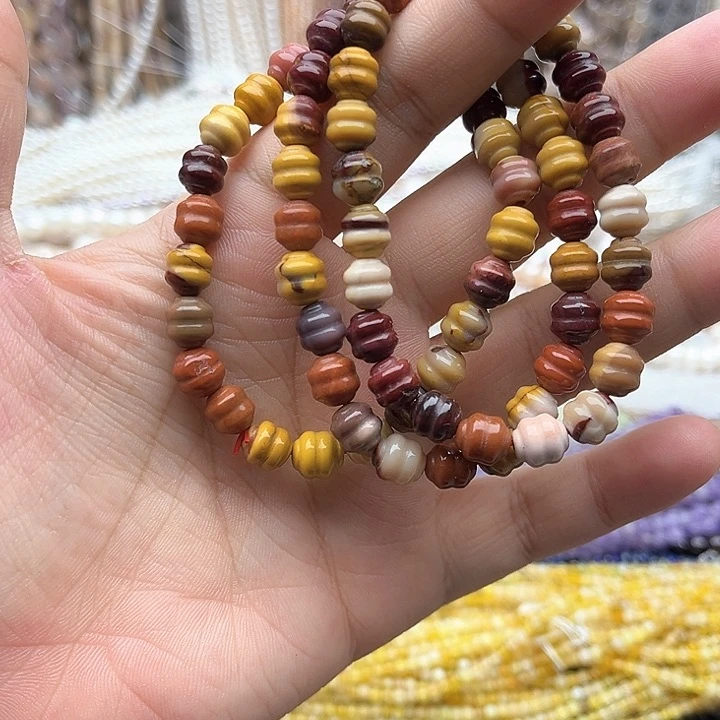 未镶嵌玛瑙/玉髓珠宝半成品一条7mm左右阿拉善雕刻手串