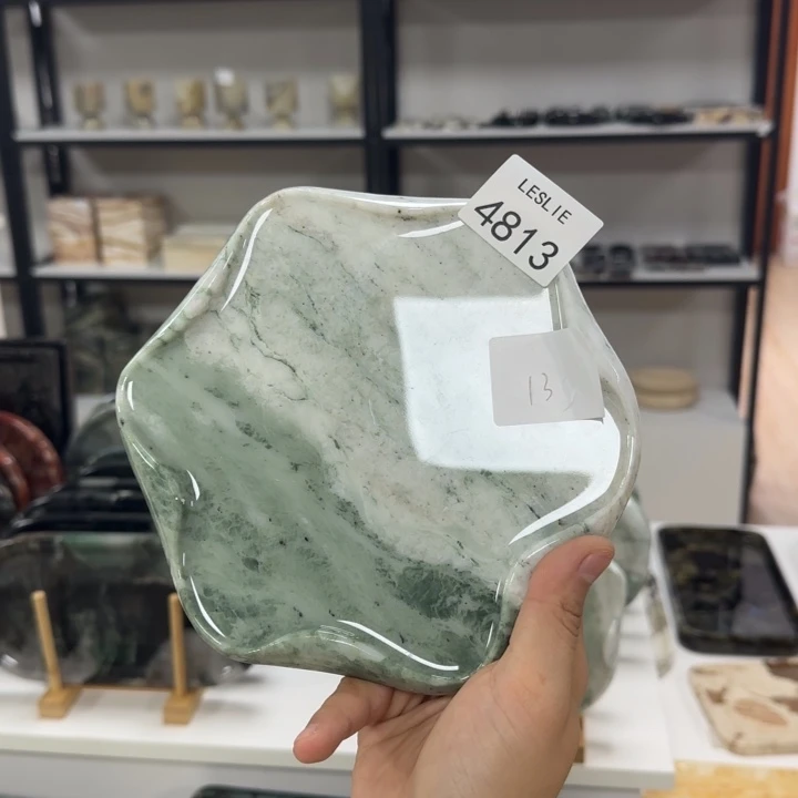 Yy4813。。。。。。。。漏