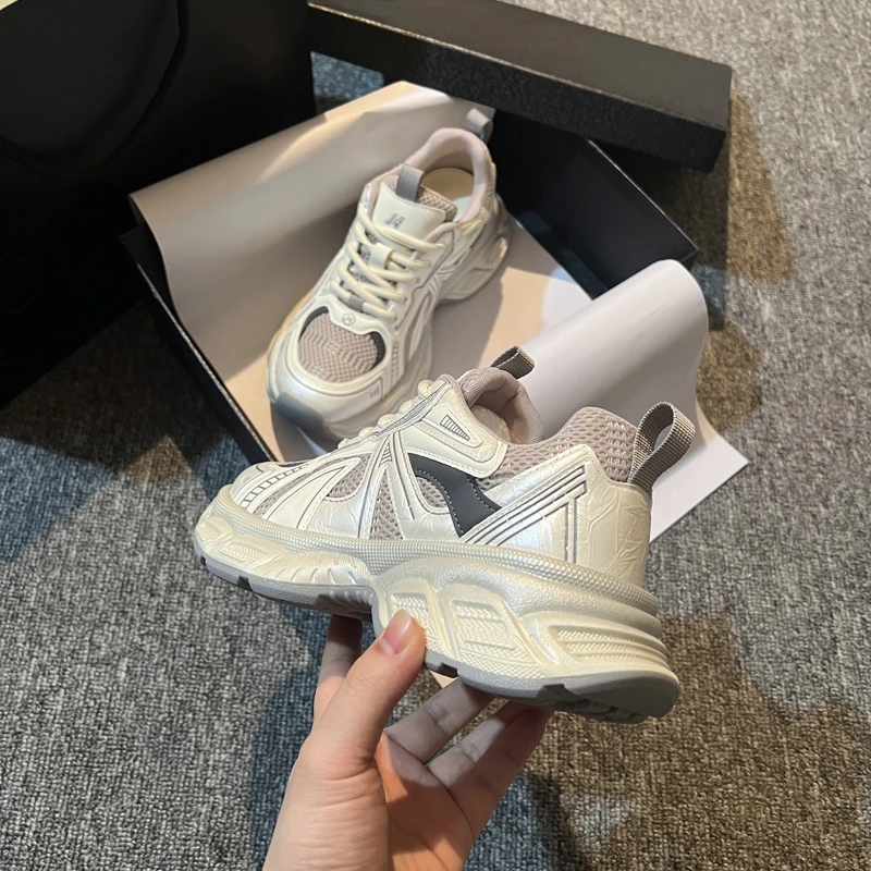 真皮休闲运动鞋大头厚底小个子登山轻便大头ins灰色超火老爹鞋女