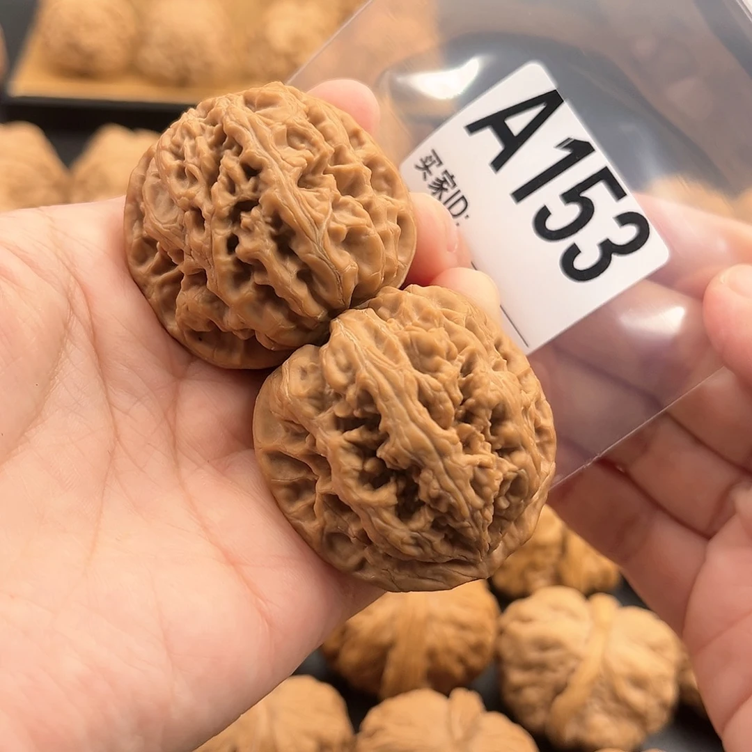 文玩核桃把件粗筋全品41