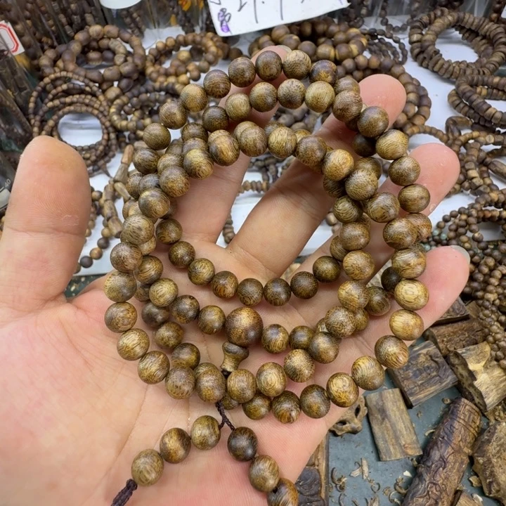 沉香沉香碎屑奇楠沉香金沙叶卡0.8多圈108颗23克