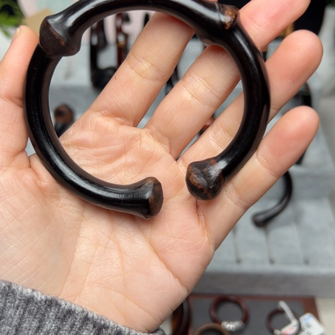张***哥藤类手串/手链藤根手镯