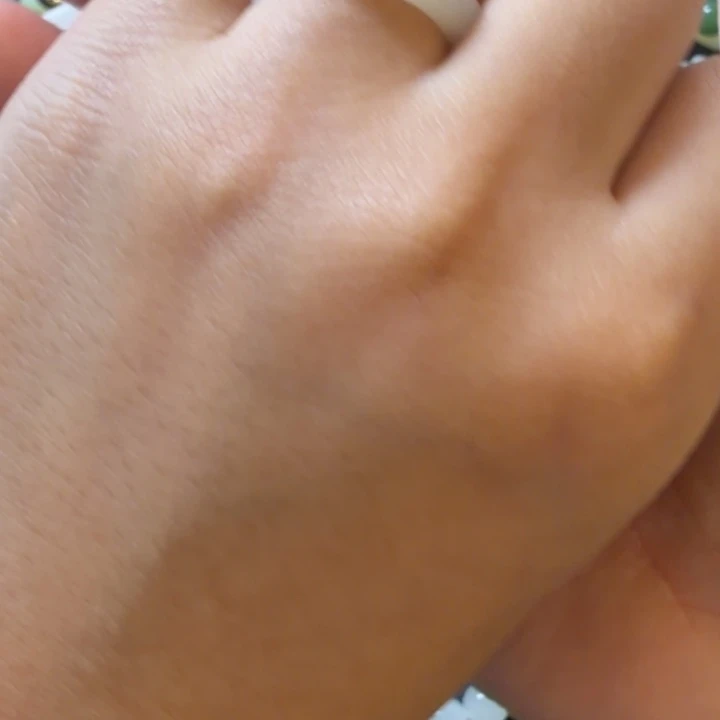 和田玉未镶嵌手链戒指17.5圈带糖