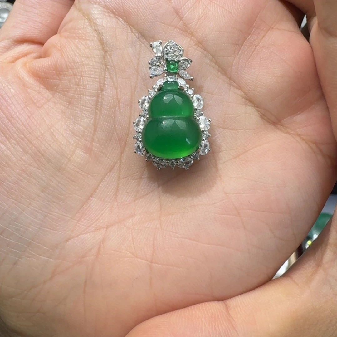 玛瑙/玉髓银S925镶嵌颈饰