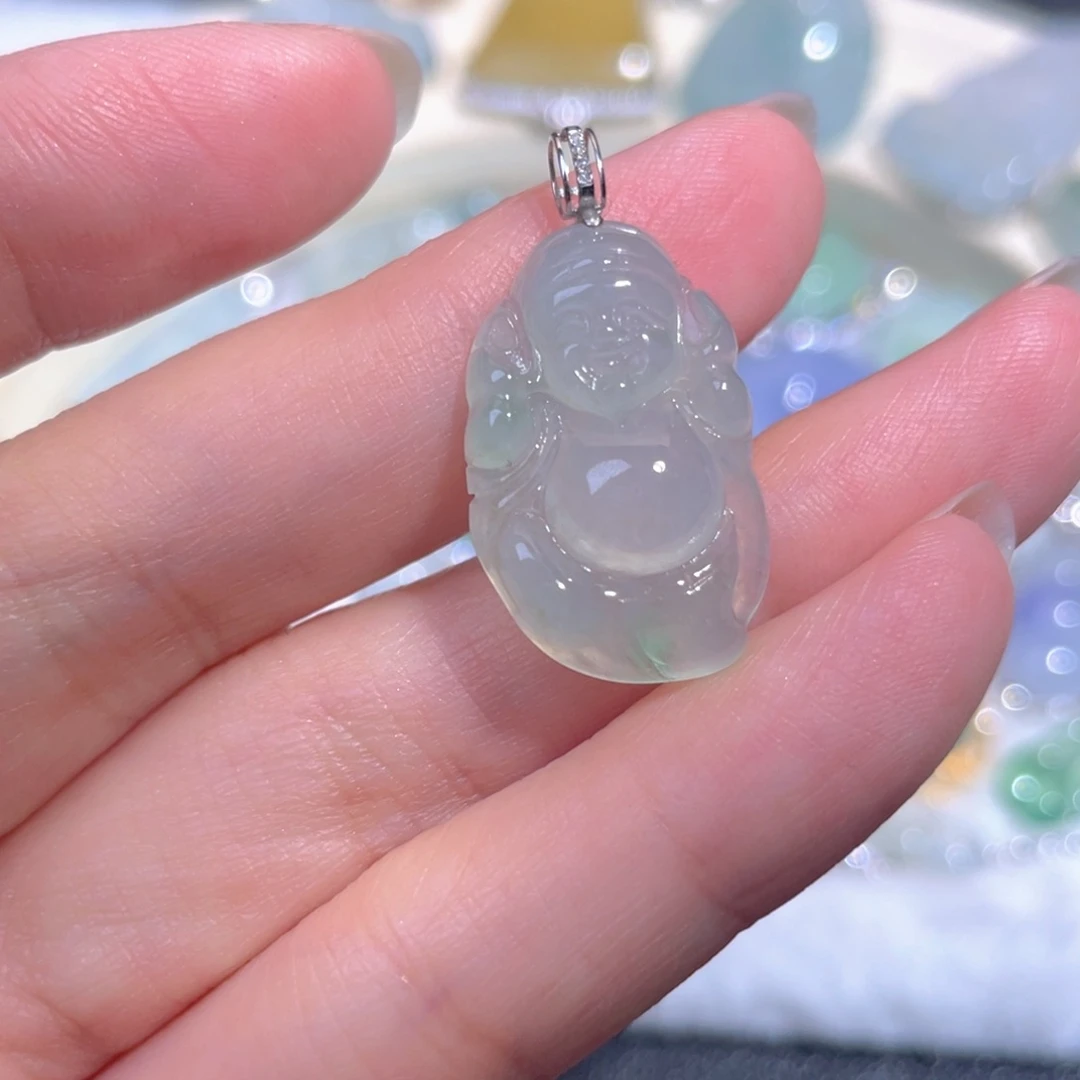 翡翠18K金镶嵌颈饰翡翠