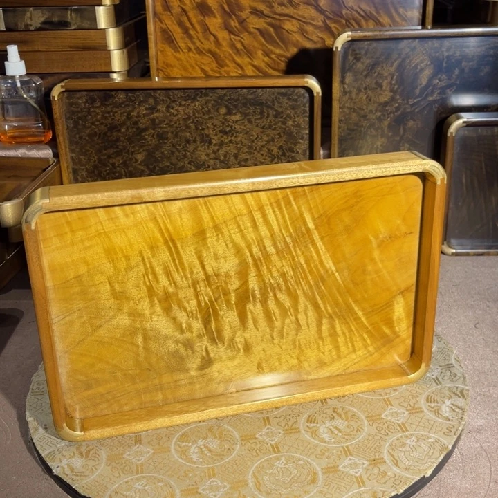 金丝楠俊**主金丝楠木文盘