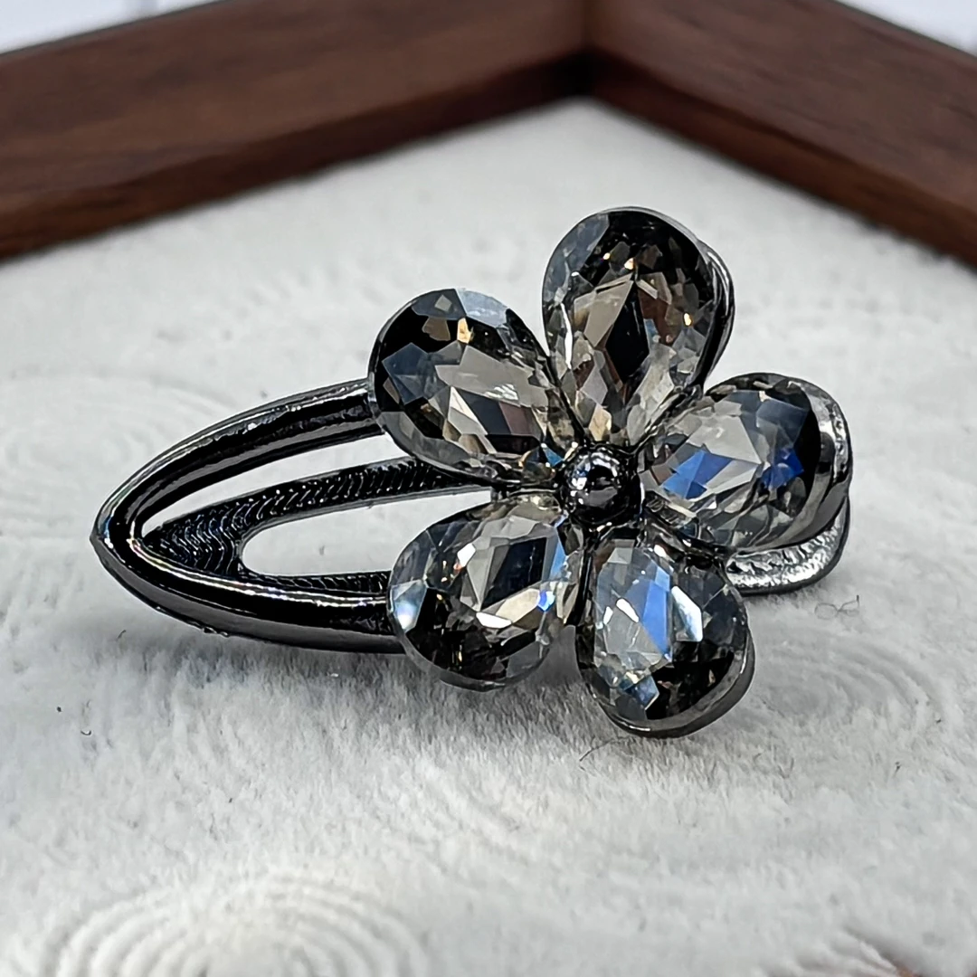 【HP·轻奢】简约花朵压夹-1083