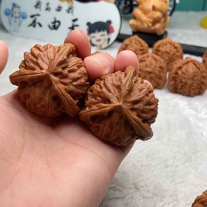 文玩核桃把件你***人三棱