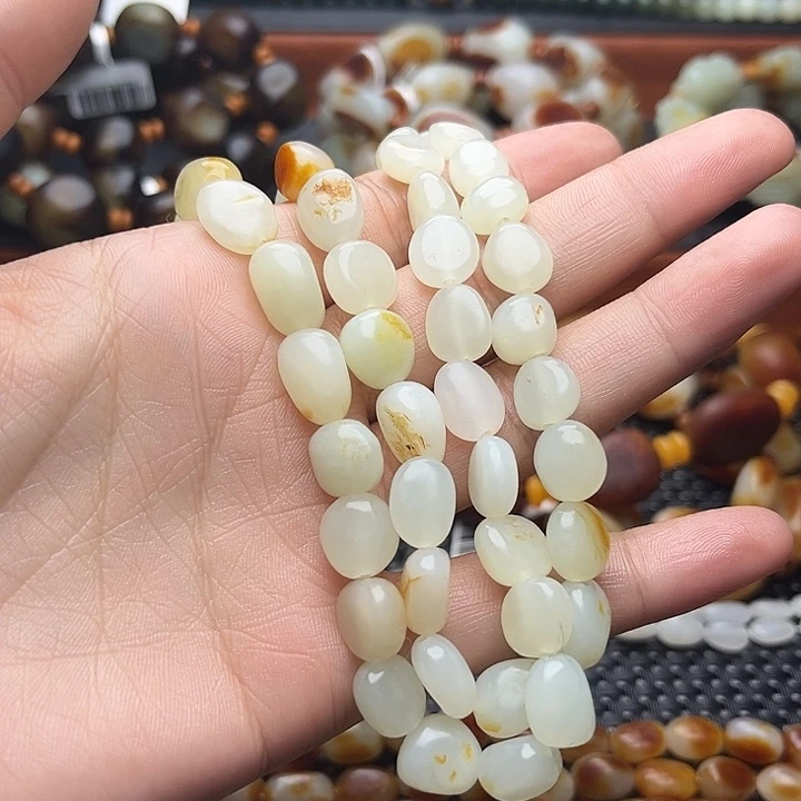 和田玉手链未镶嵌达***码