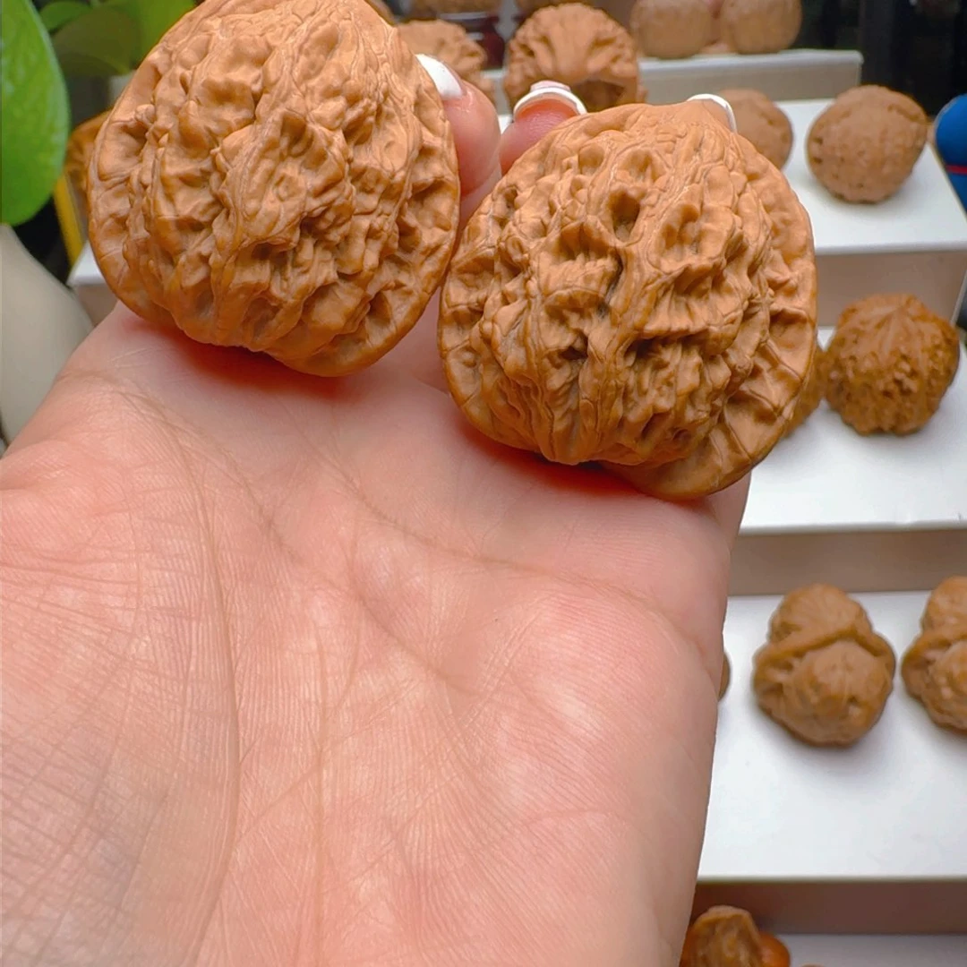 把件核桃37尺寸麦虎
