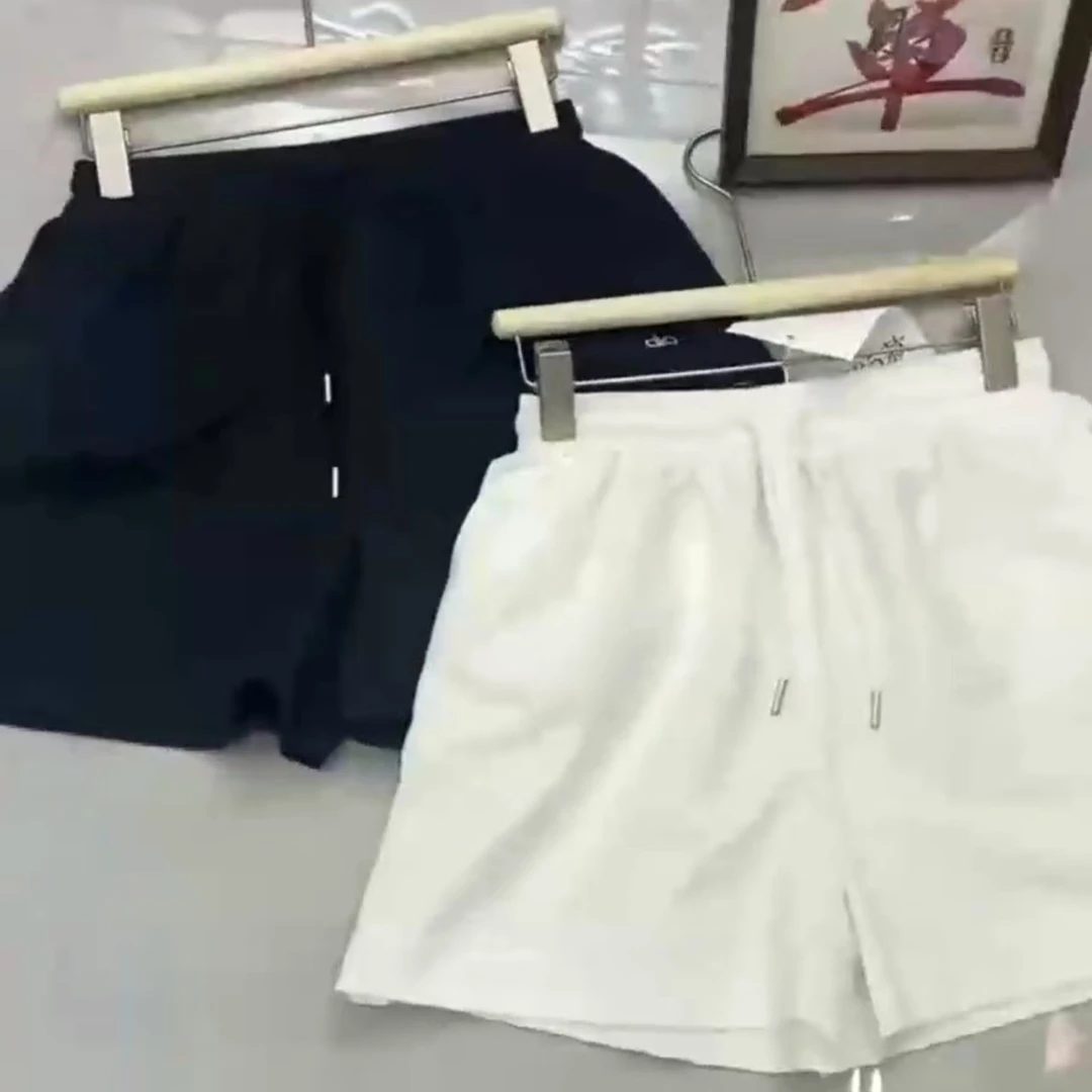2501款潮流夏季纯色时尚短裤